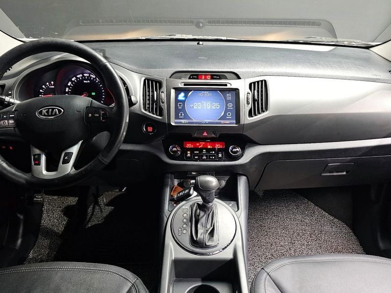 2012 Kia Sportage Diesel 2WD TLX High-Deluxe photo 7