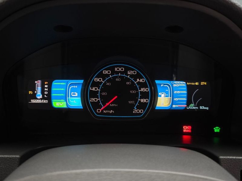 2012 Ford Fusion Hybrid photo 8