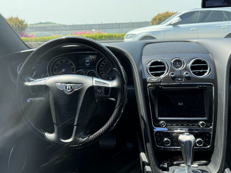 2012 Bentley Continental GT 6.0 GT photo 7
