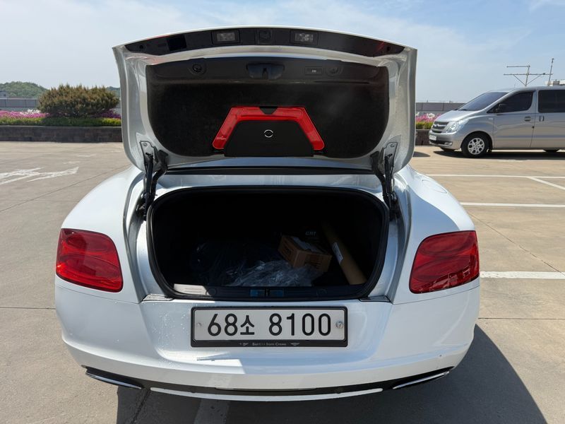 2012 Bentley Continental GT 6.0 GT photo 11