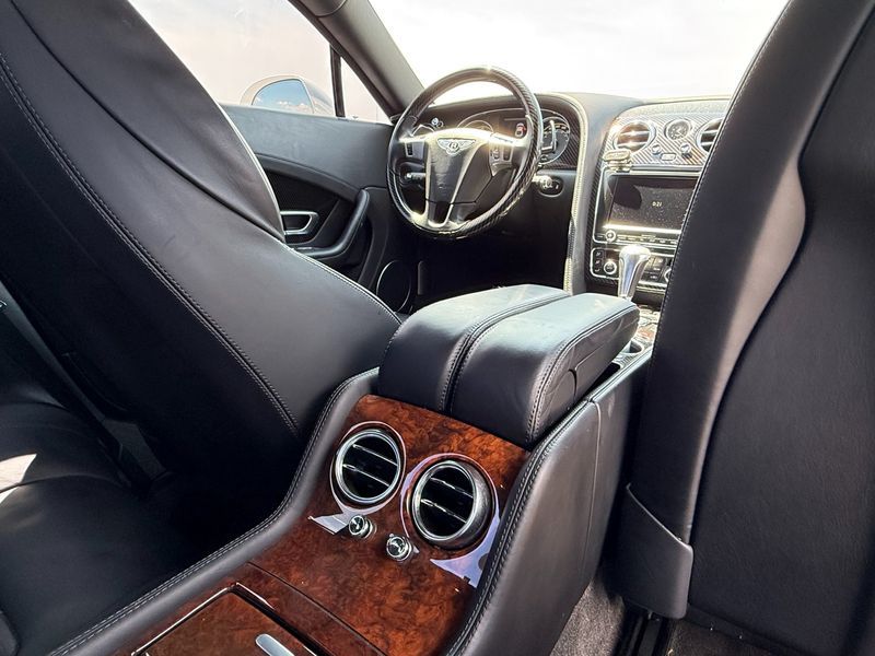 2012 Bentley Continental GT 6.0 GT photo 19