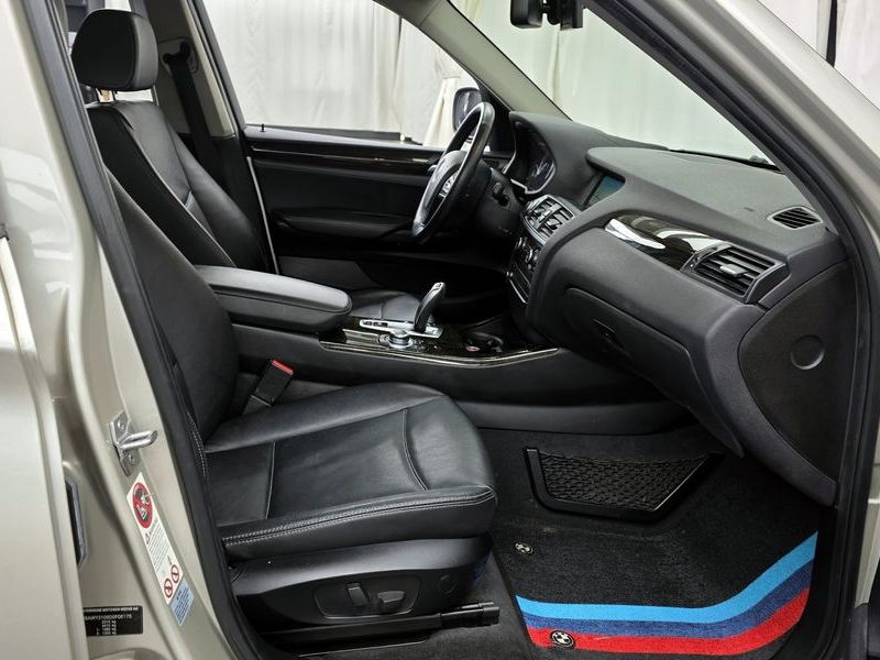 2013 BMW X3 xDrive 20d High photo 11