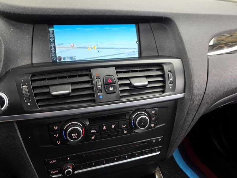 2013 BMW X3 xDrive 20d High photo 14