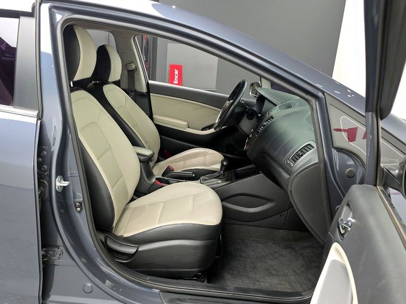 2013 Kia K3 Noblesse photo 11