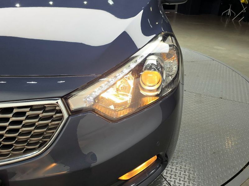 2013 Kia K3 Noblesse photo 22