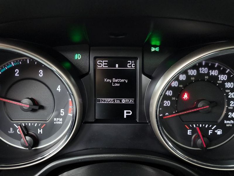 2013 Jeep Grand Cherokee 3.0 Diesel Overland WK2 photo 8