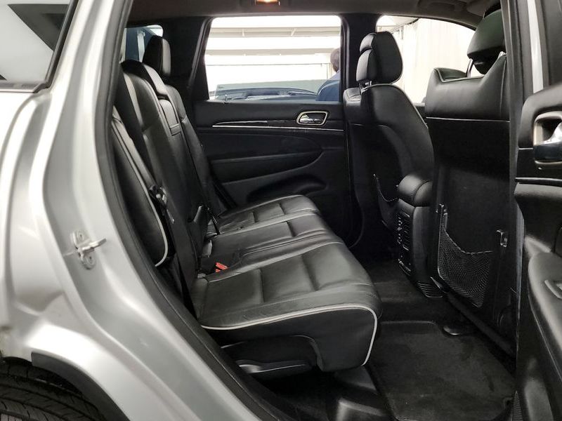 2013 Jeep Grand Cherokee 3.0 Diesel Overland WK2 photo 12