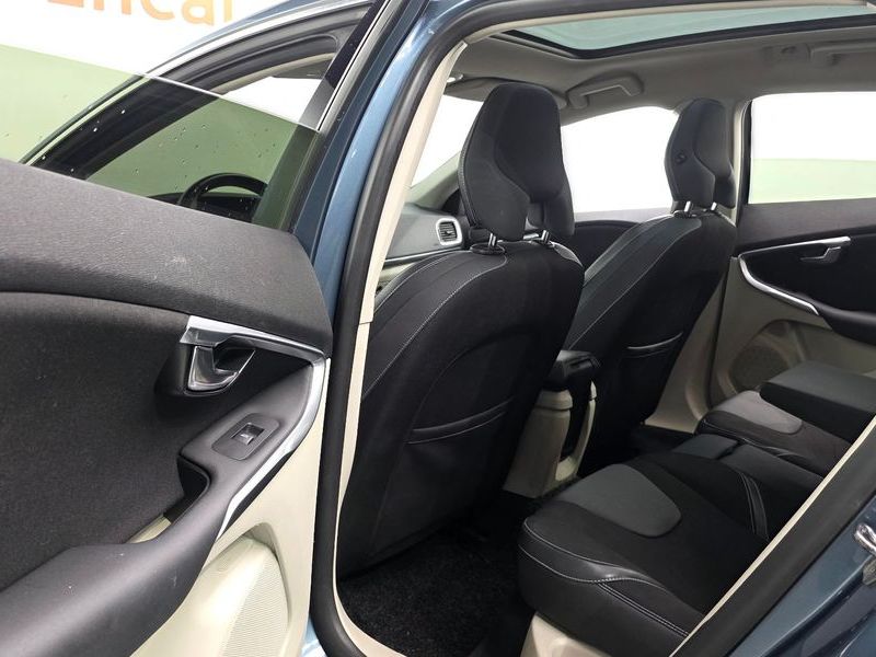 2014 Volvo V40 D2 2nd photo 11