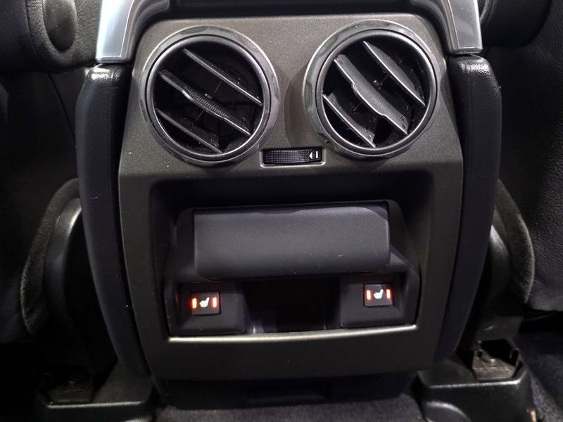 2014 Land Rover Discovery 3.0 SDV6 HSE photo 18