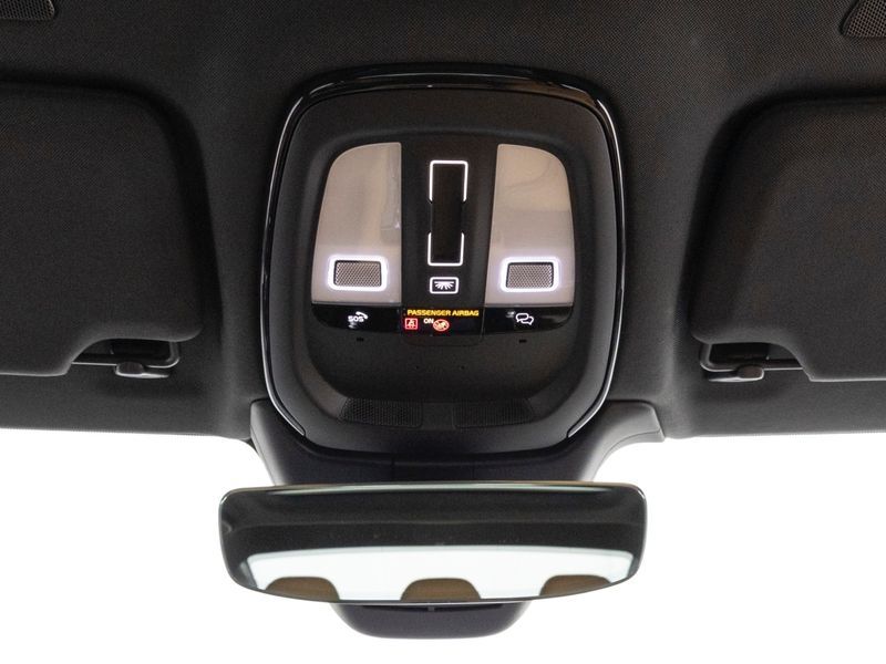2024 Volvo S90 B6 AWD Ultimate Bright photo 14