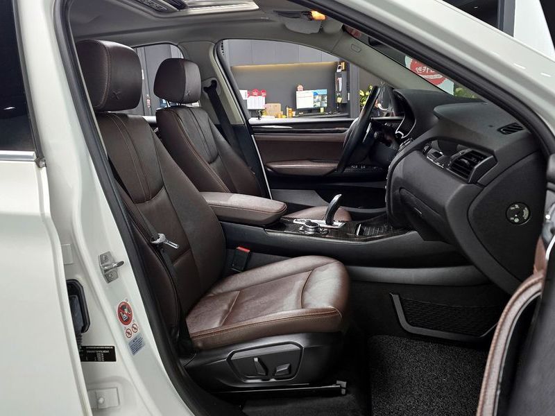 2015 BMW X4 xDrive20d photo 11