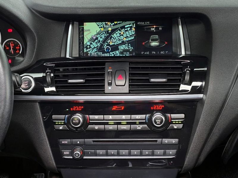 2015 BMW X4 xDrive20d photo 17