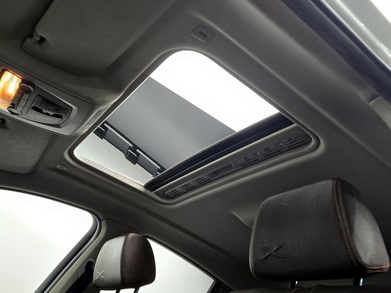 2015 BMW X4 xDrive20d photo 19