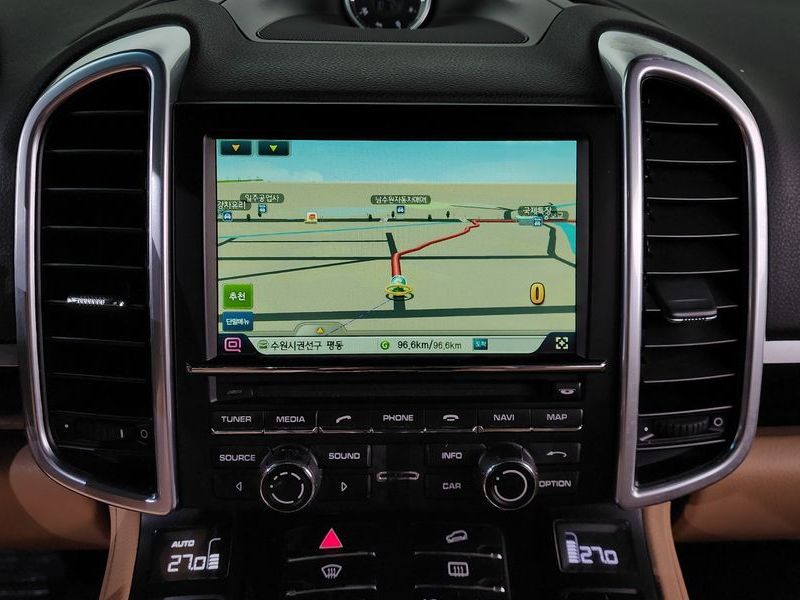 2014 Porsche Cayenne 3.0 Diesel Platium Edition 958 photo 14