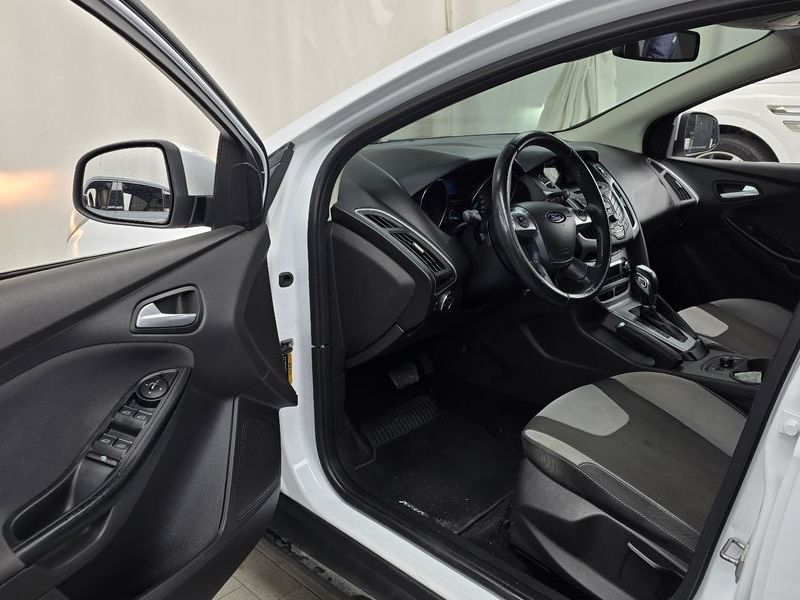 2014 Ford Focus 2.0 Diesel Sport Hatchback 3rd photo 10