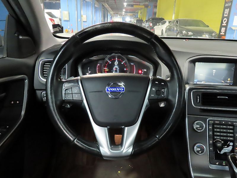 2015 Volvo S60 D2 2nd photo 7
