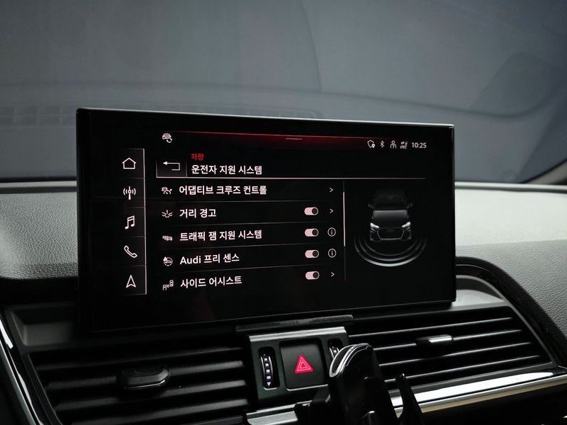 2024 Audi Q5 45 TFSI Quattro Premium photo 16