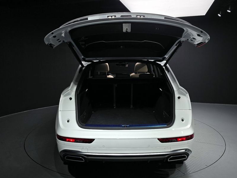 2024 Audi Q5 45 TFSI Quattro Premium photo 20