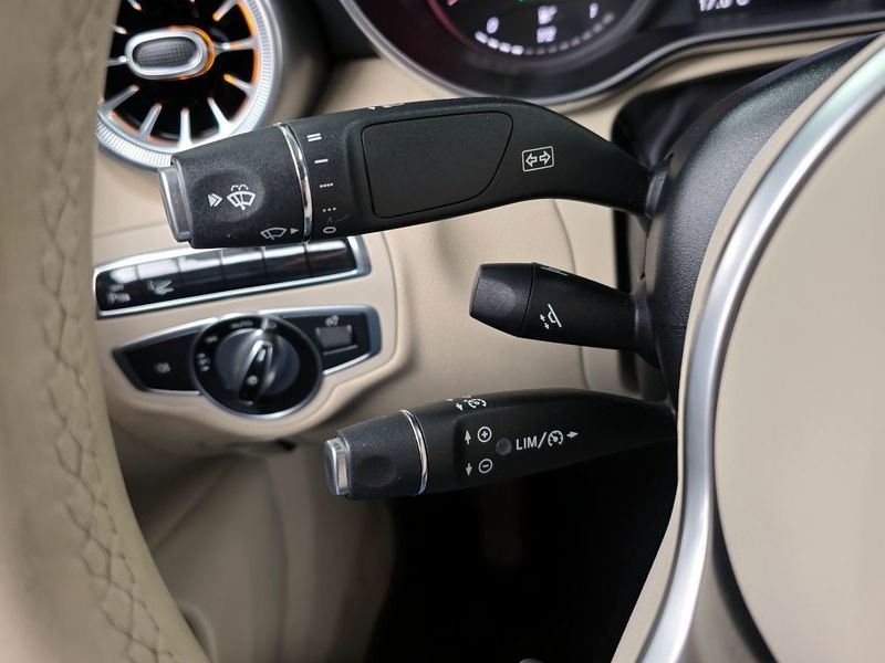 2016 Mercedes-Benz C-Class C200 Coupe photo 19