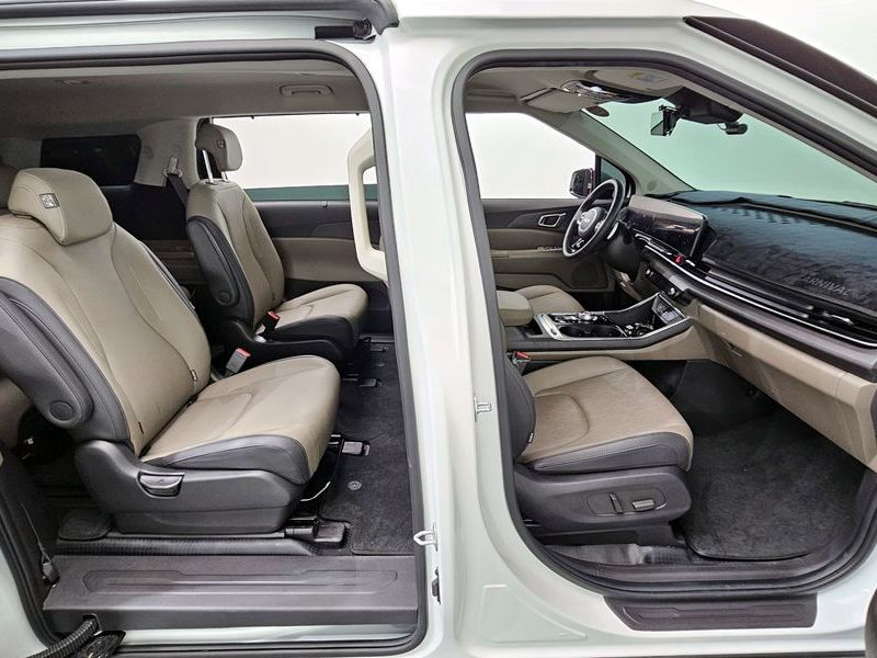 2024 Kia Carnival 9-Seater Noblesse photo 12