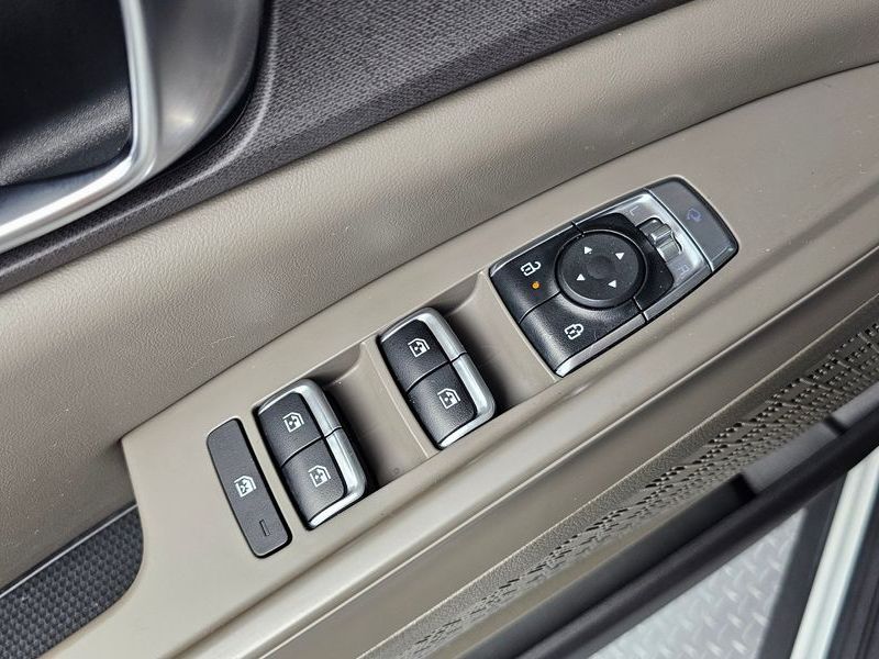 2024 Kia Carnival 9-Seater Noblesse photo 13