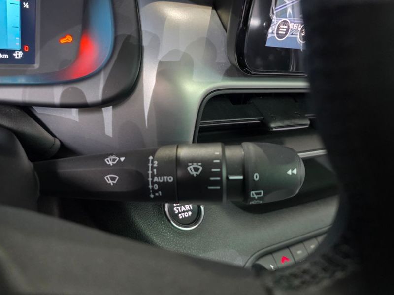 2024 Jeep 어벤저 Altitude photo 19