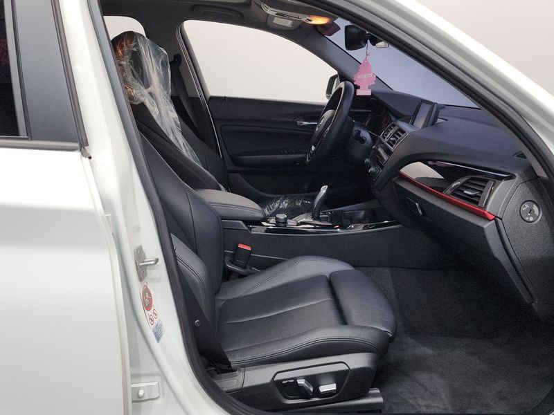 2016 BMW 1시리즈 118d Sport 5Door photo 11