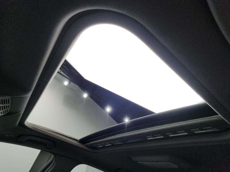 2016 BMW 1시리즈 118d Sport 5Door photo 19