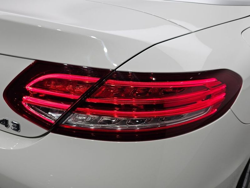 2017 Mercedes-Benz C-Class C200 Cabriolet photo 23
