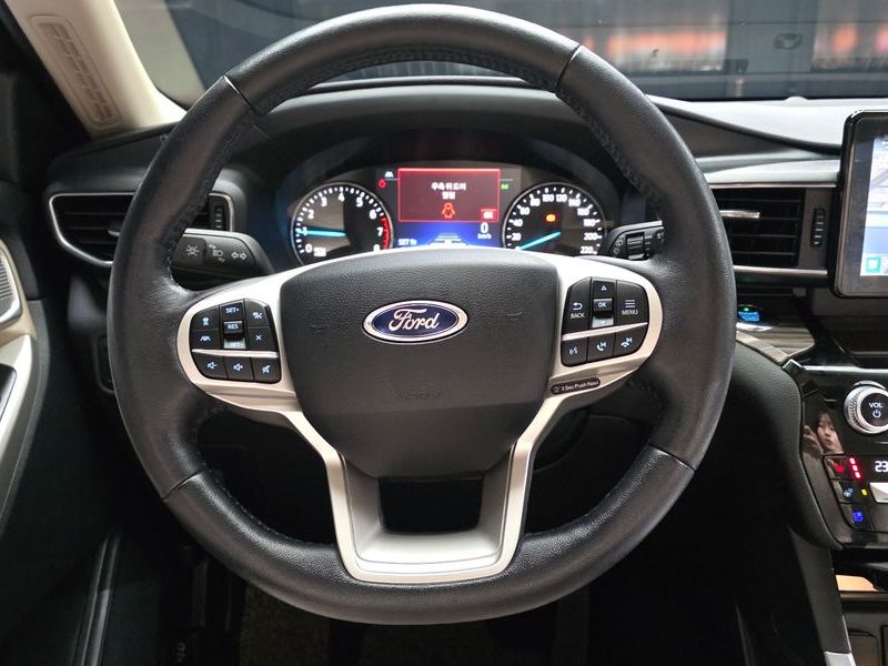 2021 Ford Explorer 2.3 LimIted 4WD photo 13