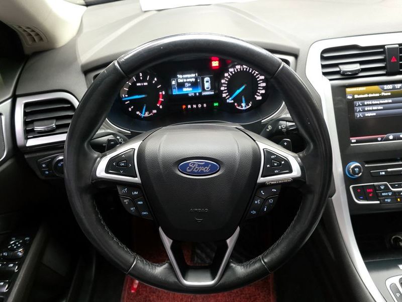 2015 Ford Mondeo 2.0 Trend photo 12