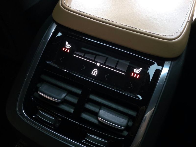2020 Volvo S90 T5 Inscription photo 18