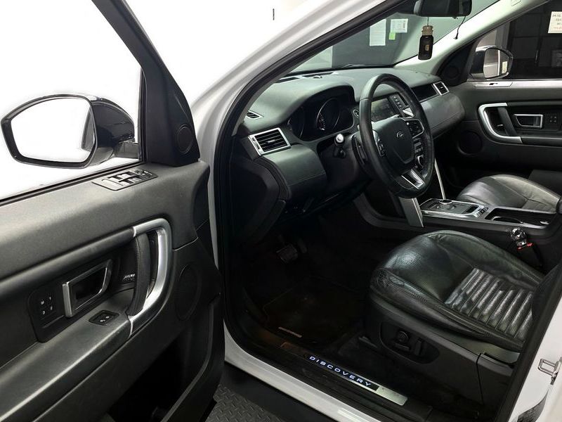 2015 Land Rover Discovery Sport 2.2 SD4 HSE Luxury photo 10