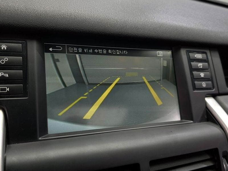 2015 Land Rover Discovery Sport 2.2 SD4 HSE Luxury photo 15