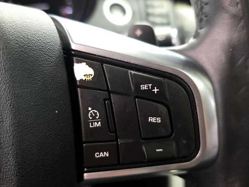 2015 Land Rover Discovery Sport 2.2 SD4 HSE Luxury photo 16