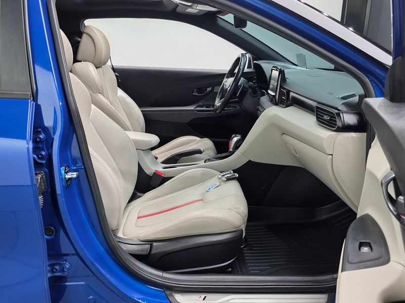 2018 Hyundai 벨로스터 1.6 Turbo Sport Core photo 10