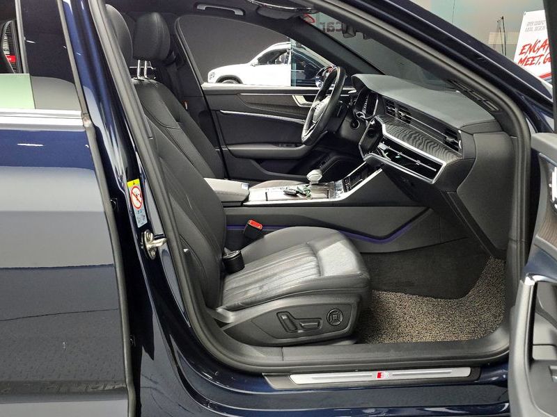 2020 Audi A6 45 TFSI Premium photo 11