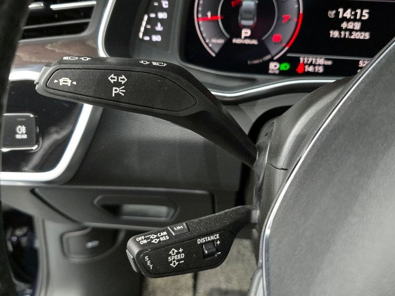 2020 Audi A6 45 TFSI Premium photo 18