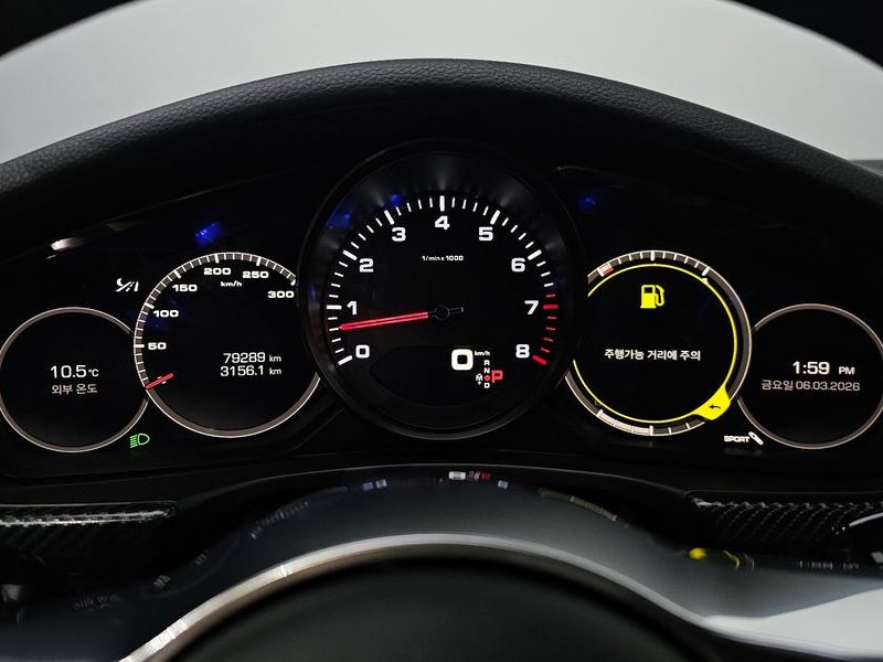 2018 Porsche Panamera 3.0 AWD photo 8