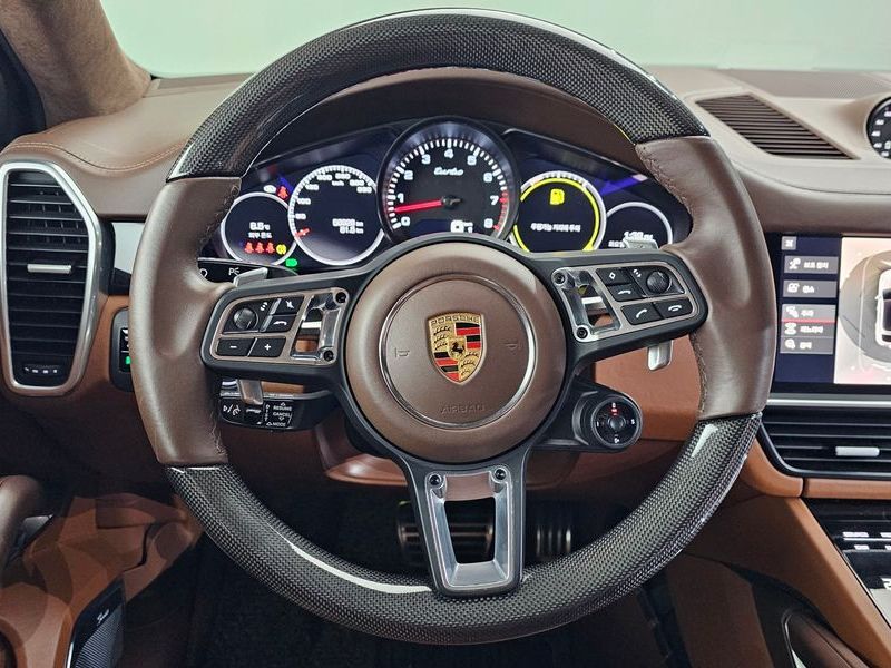 2021 Porsche Cayenne 4.0 Turbo Coupe photo 13