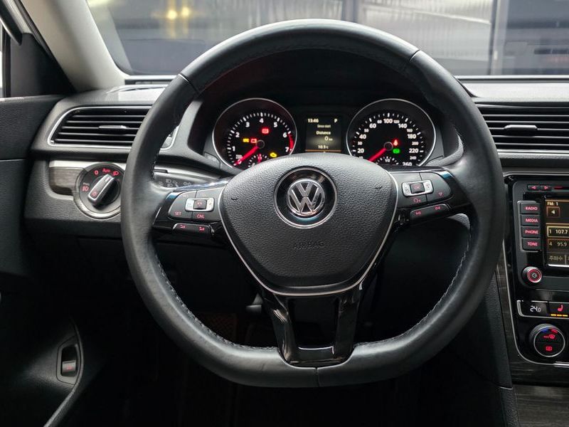 2018 Volkswagen Passat 2.0 TSI B7 photo 13