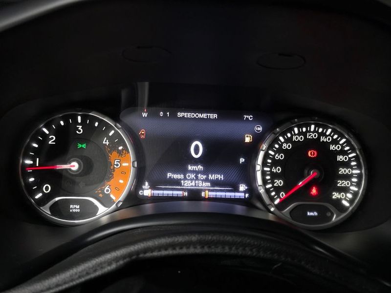 2017 Jeep Renegade 2.0 Diesel Limited AWD photo 8