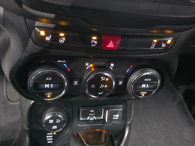 2017 Jeep Renegade 2.0 Diesel Limited AWD photo 14