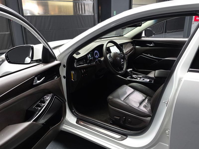 2017 Kia K7 Prestige photo 10