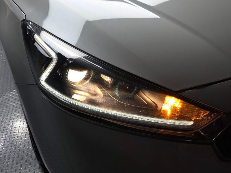 2017 Kia K7 Prestige photo 22