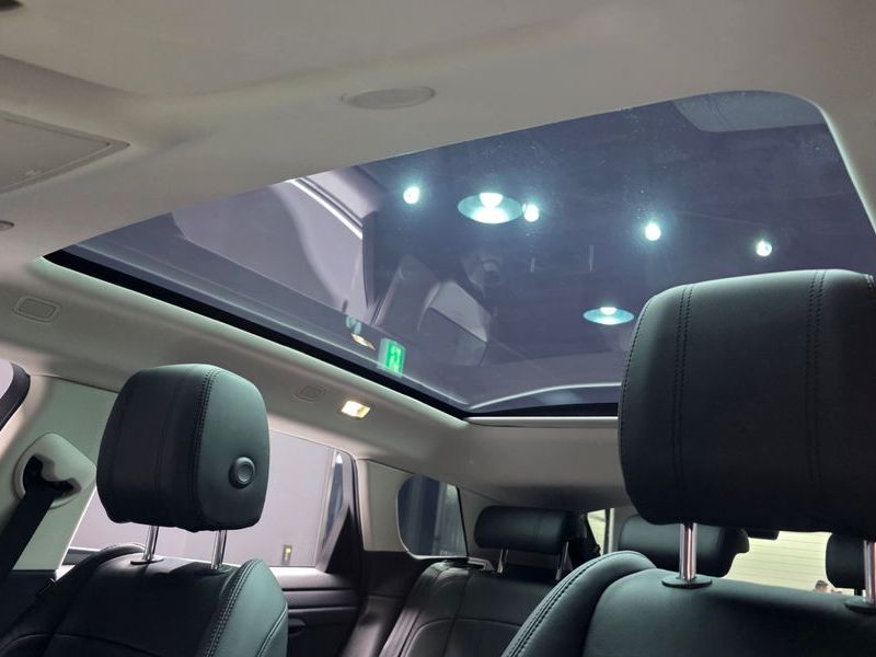 2021 Land Rover Range Rover Evoque P250 S photo 18