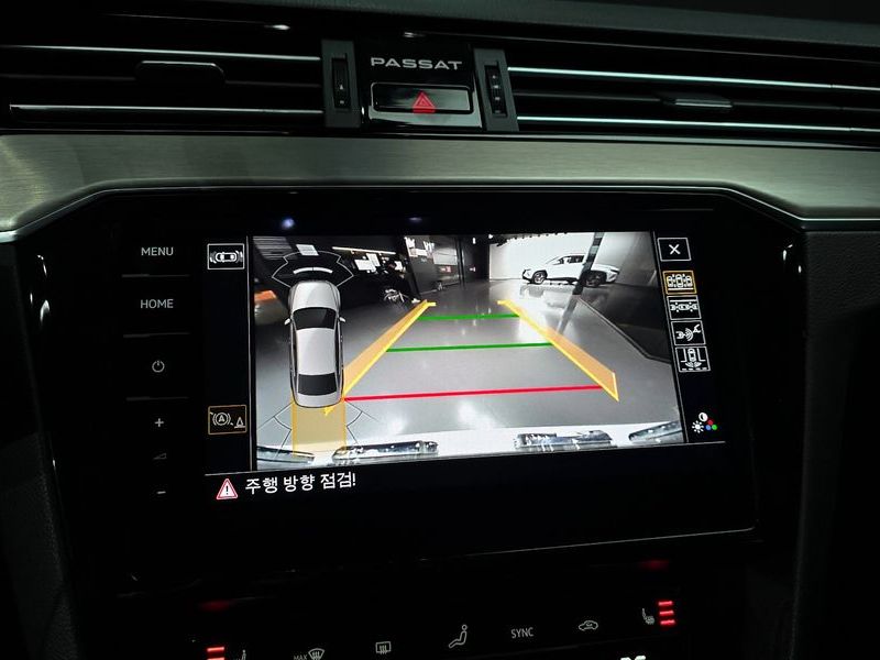 2021 Volkswagen Passat 2.0 TDI Premium photo 14