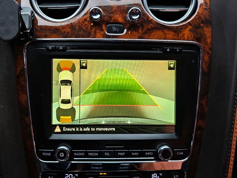 2017 Bentley Flying Spur 4.0 photo 15