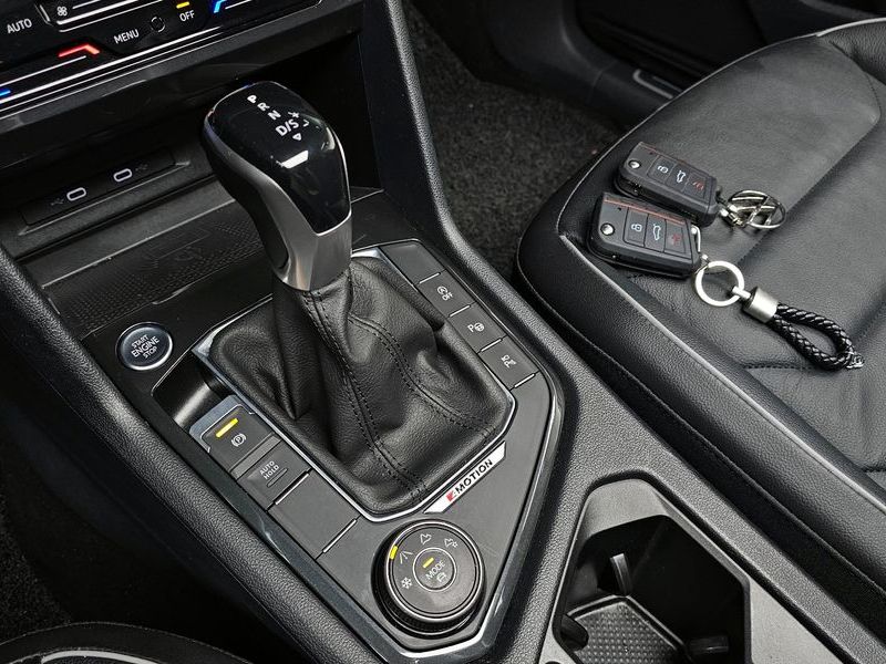 2022 Volkswagen Tiguan 2.0 TDI 4Motion Prestige photo 9