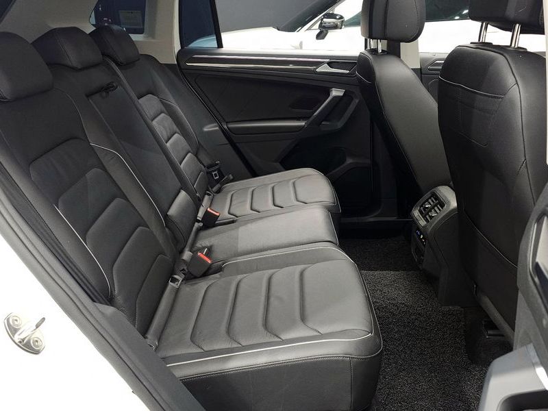 2022 Volkswagen Tiguan 2.0 TDI 4Motion Prestige photo 11